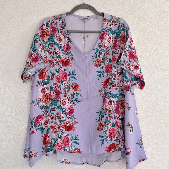 white birch Tops - Lavender floral top, size XL